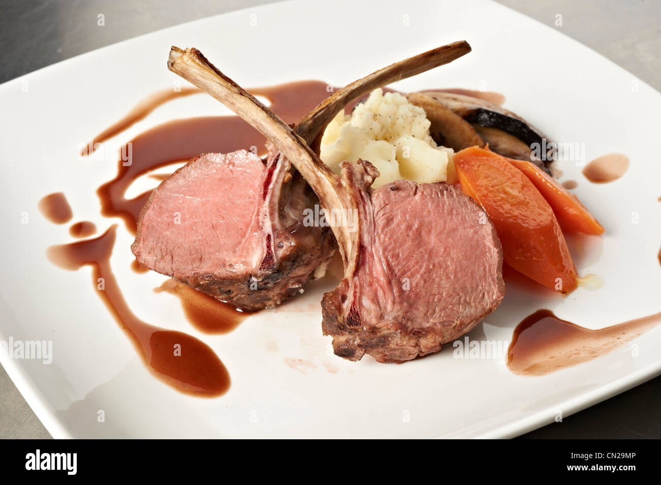 https://c8.alamy.com/comp/CN29MP/lamb-chops-CN29MP.jpg