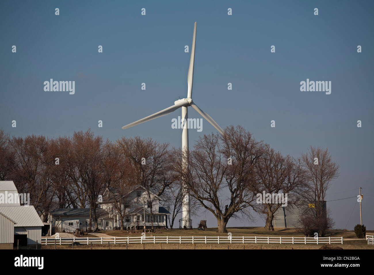 Galva, Iowa - A wind turbine on a farm in western Iowa. Stock Photo