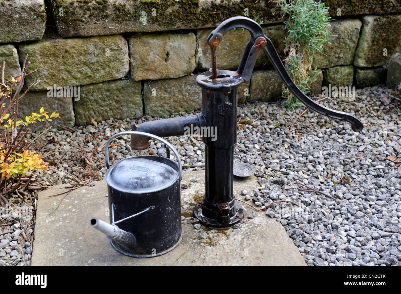 Hand operated water pump hi-res stock photography and images - Alamy