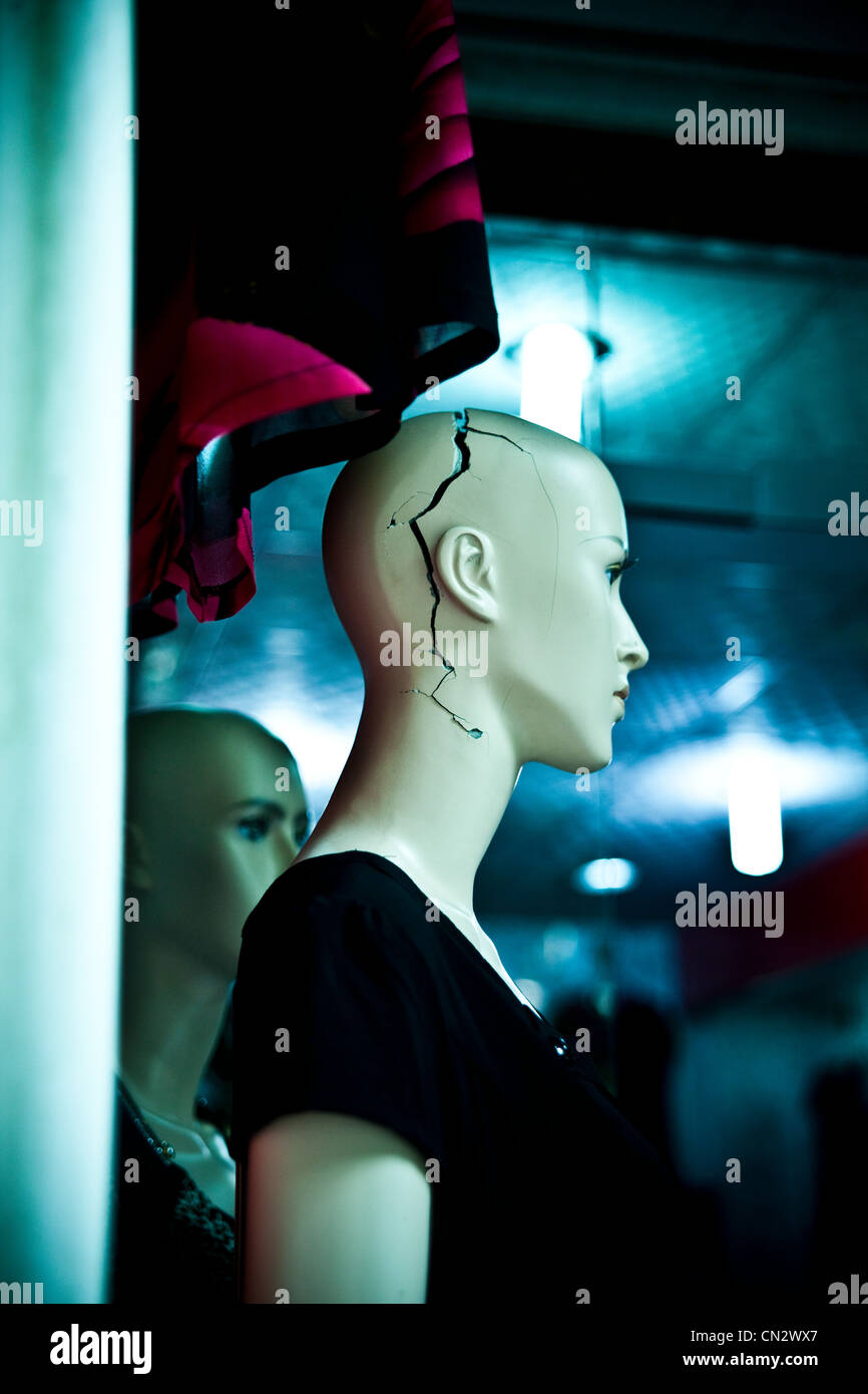 Mannequin with crack in head, Chongqing, China Stock Photo