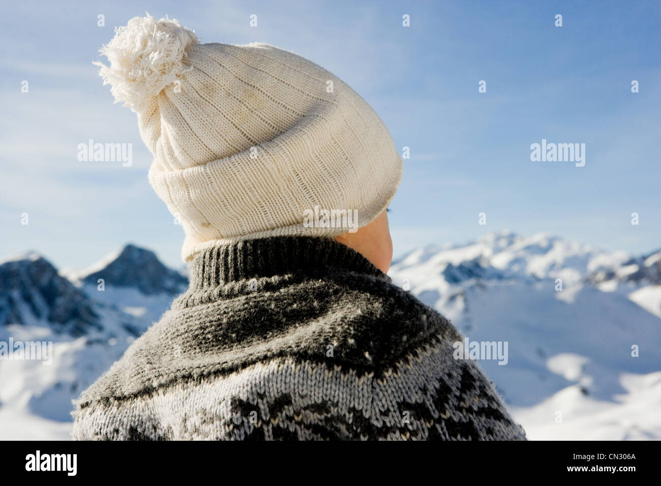 Wearing bobble hat hires stock photography and images Alamy