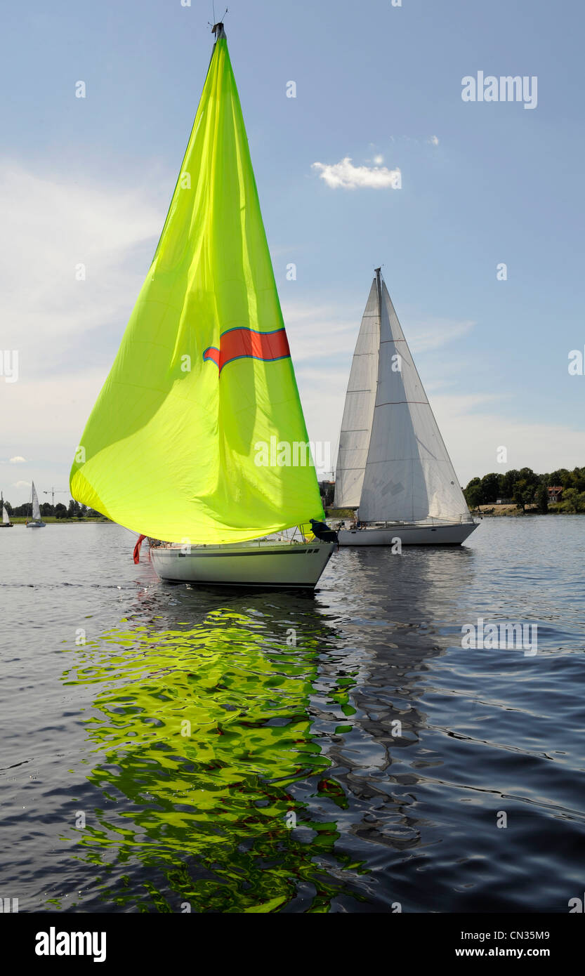 Sailing yachts is catching the wind Stock Photo Alamy