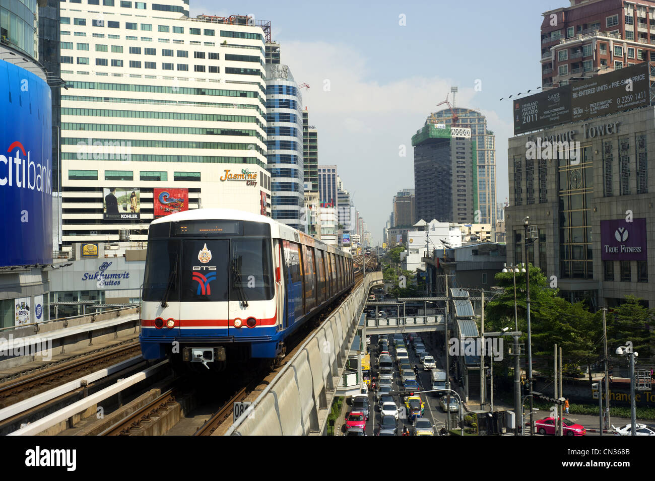 Bts Skytrain In Bangkok Stock Photo Alamy Bts Skytrain In Bangkok Stock Photo Alamy