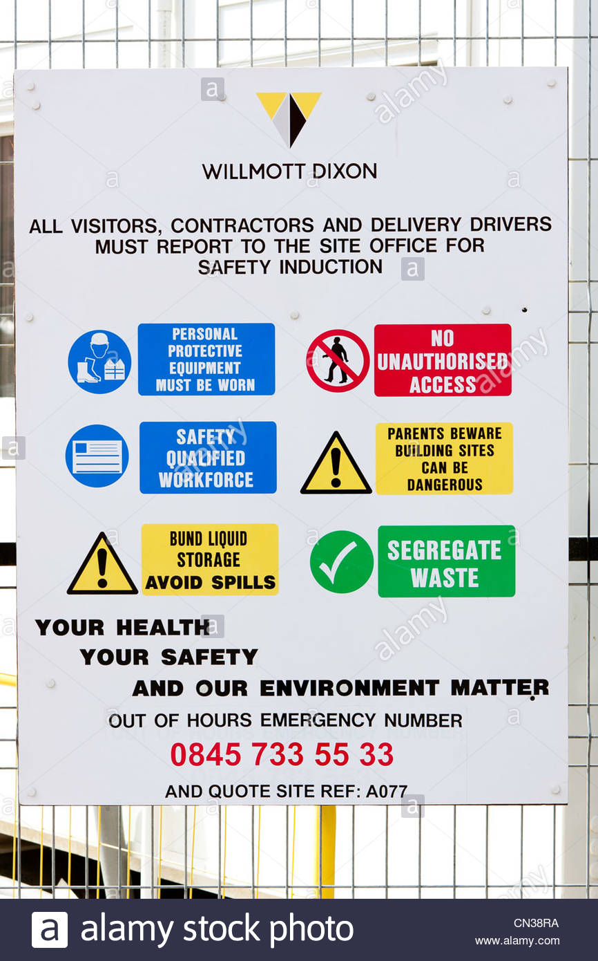 Willmott Dixon site health and safety notice Stock Photo: 47401294 - Alamy