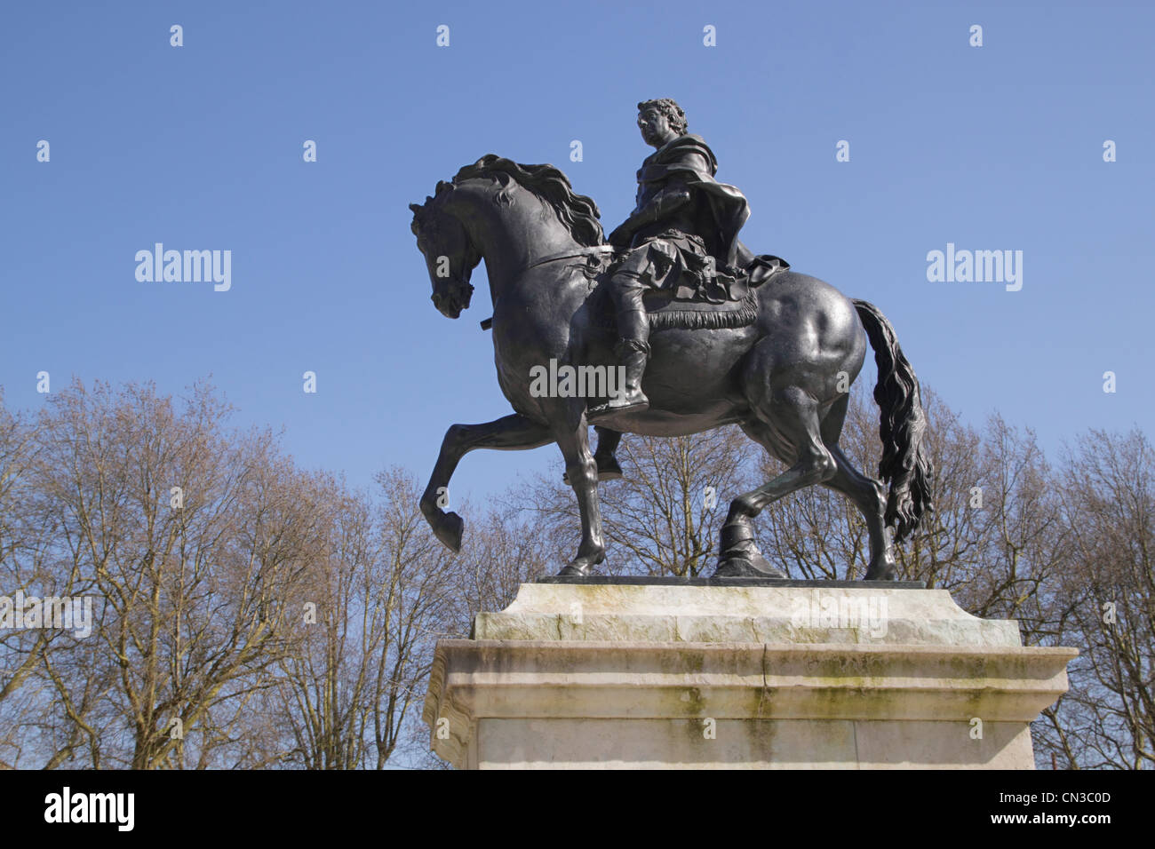 Statue of William III Queen Square Bristol Stock Photo Alamy