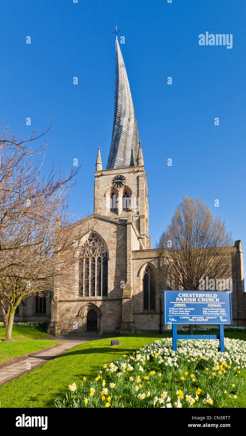 St Mary's Church Chesterfield with a famous twisted spire Derbyshire England GB UK EU Europe Stock Photo