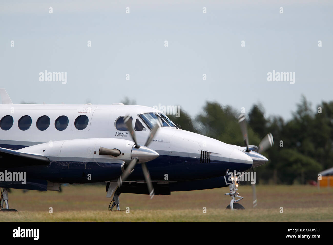 Beechcraft King Air, twin-turboprop aircraft produced by the Beech Aircraft Corporation (now the Beechcraft Division of Hawker Beechcraft). ZK452 / L (cn BB-1832) 45(R) Sqn King Air Stock Photo