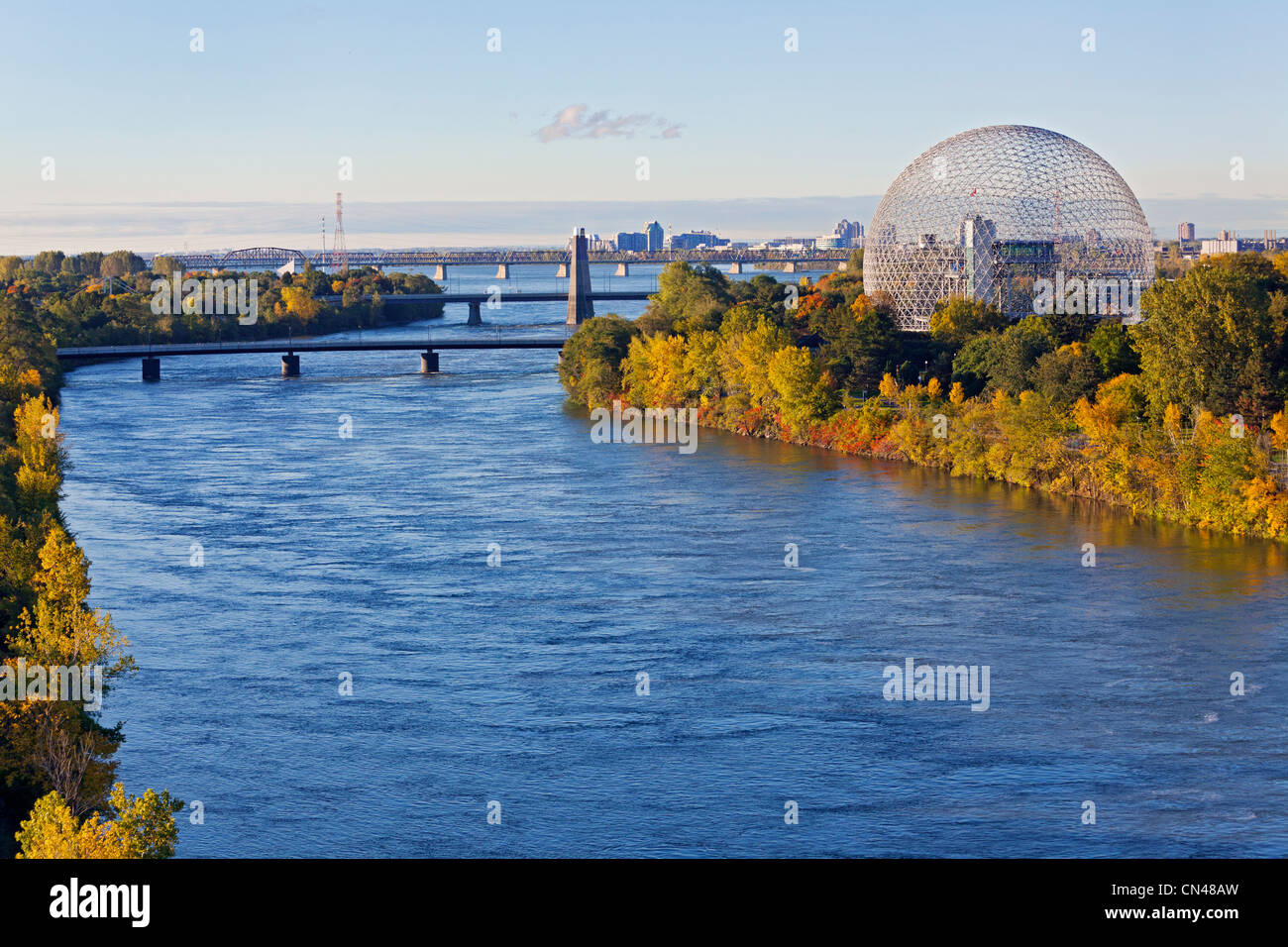 Canada, Quebec Province, Montreal, Ile Sainte Helene and the St. Lawrence River, the Biosphere and vegetation in the Autumn Stock Photo