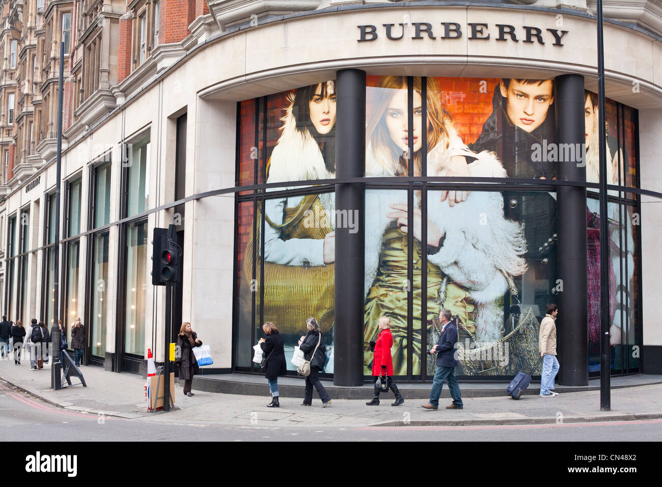 United Kingdom, London, Kensington, British luxury brand Burberry founded  in 1856 Stock Photo - Alamy