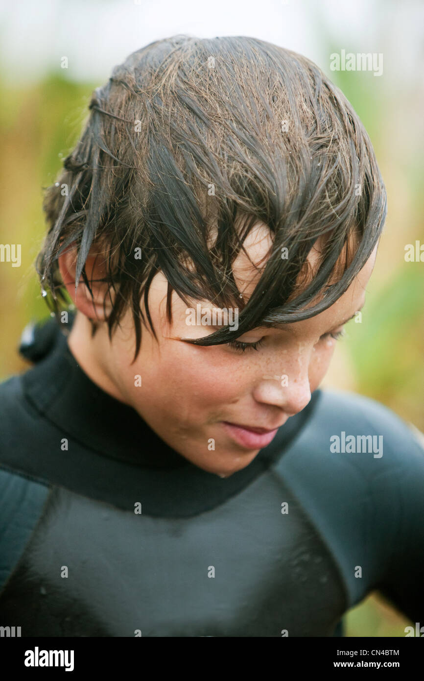 Boy Wearing Wetsuit High Resolution Stock Photography and Images Alamy