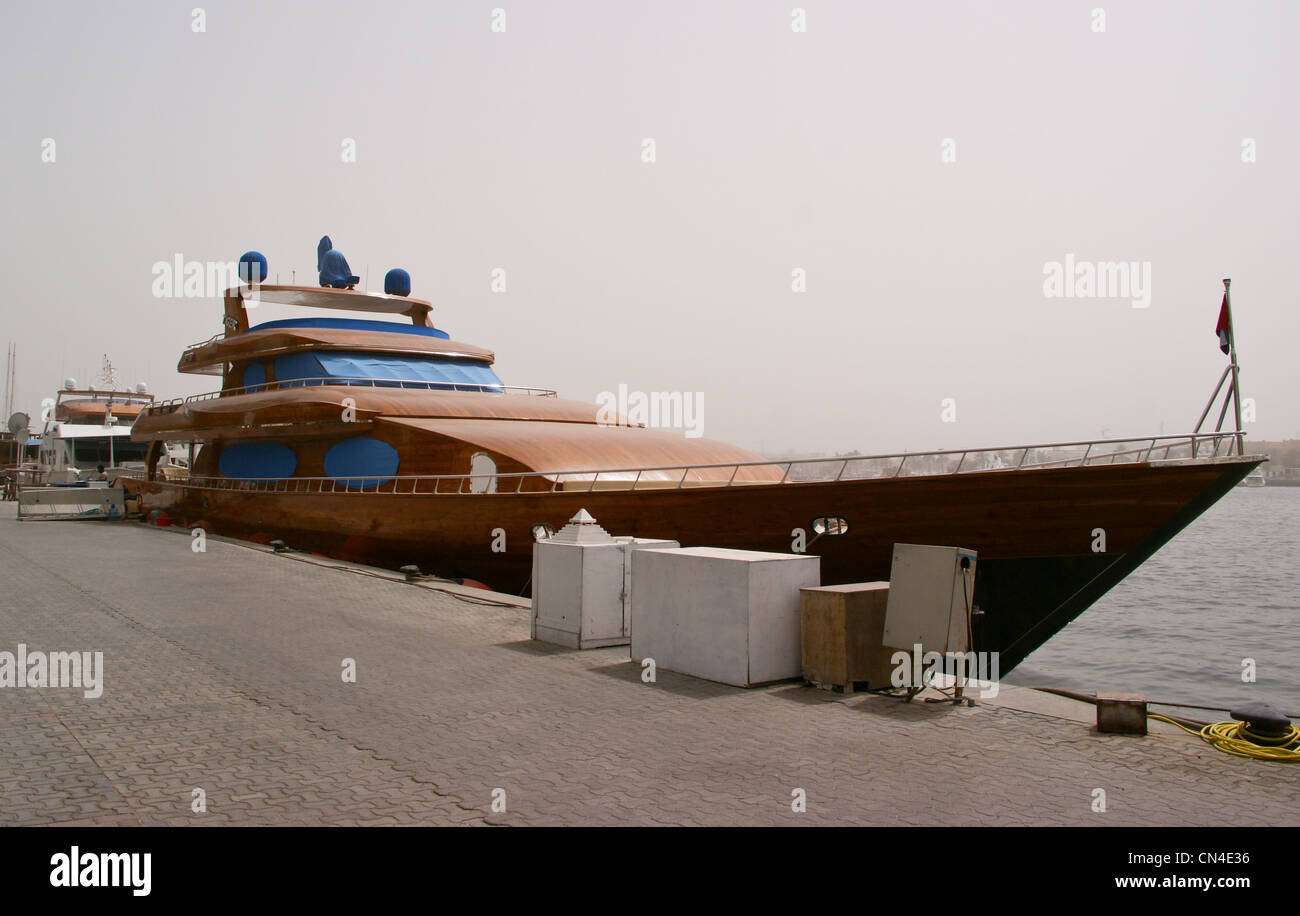 Traditional Wooden Cabin Cruiser Motor Stock Photos Traditional