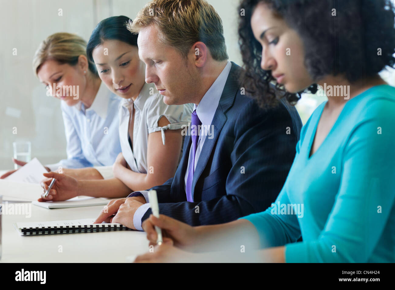 Asian multi race office workers hi-res stock photography and images - Alamy