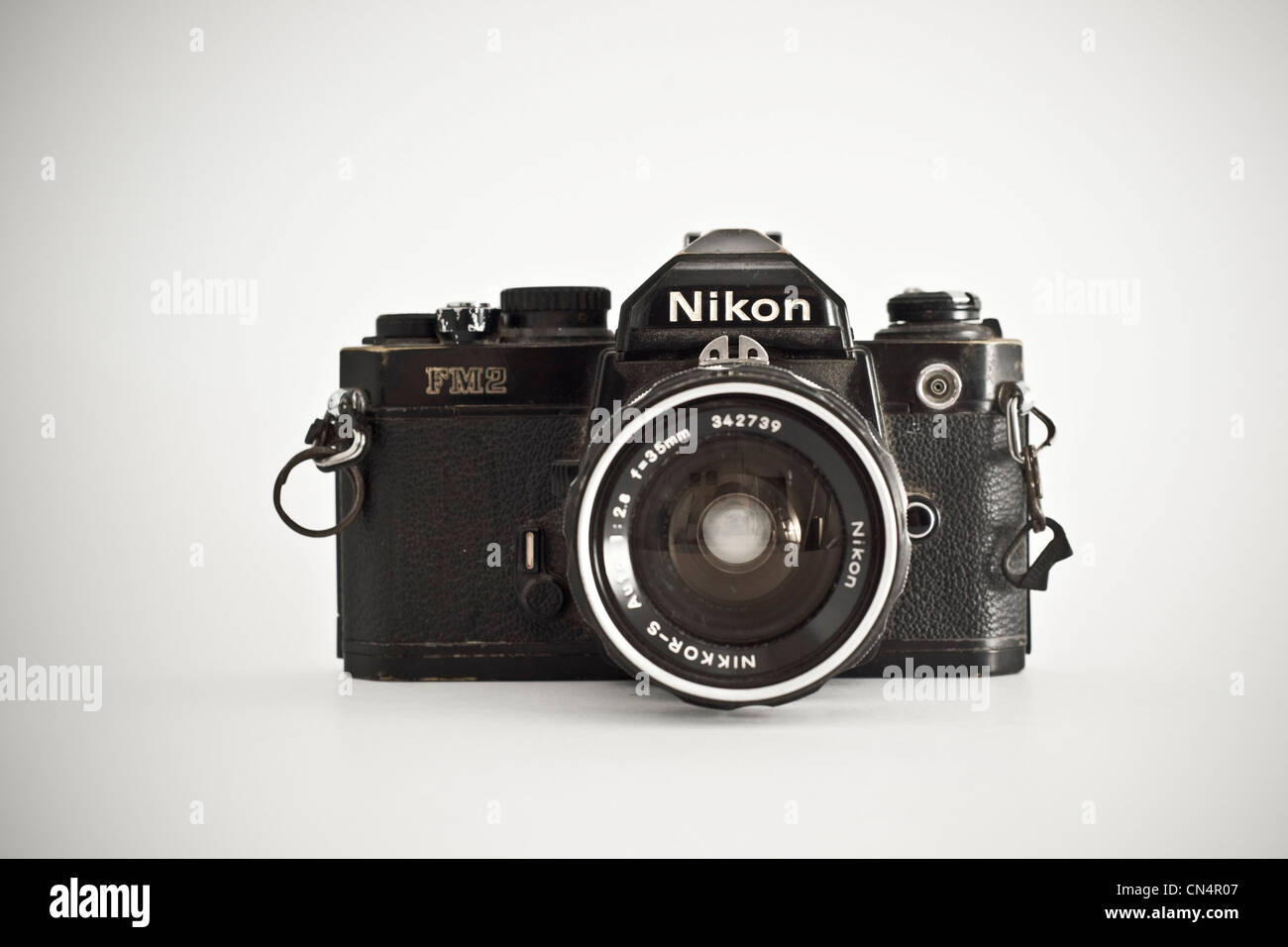 Classic old camera Nikon FM2 Stock Photo - Alamy