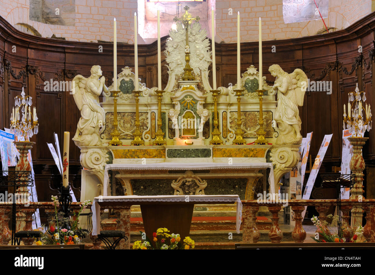 France, Aude, village of Caunes Minervois, Benedictine abbey founded in 780, baroque altar Stock Photo