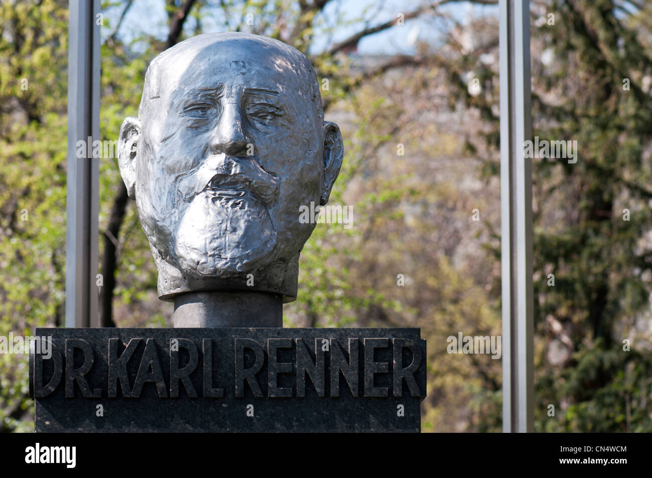 Bust of Dr Karl Renner, an Austrian politician who is acknowledged as the father of the republic, Vienna, Austria Stock Photo