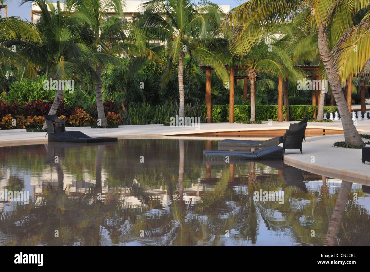 Infinity Pool at a resort in Cancun Mexico Stock Photo Alamy