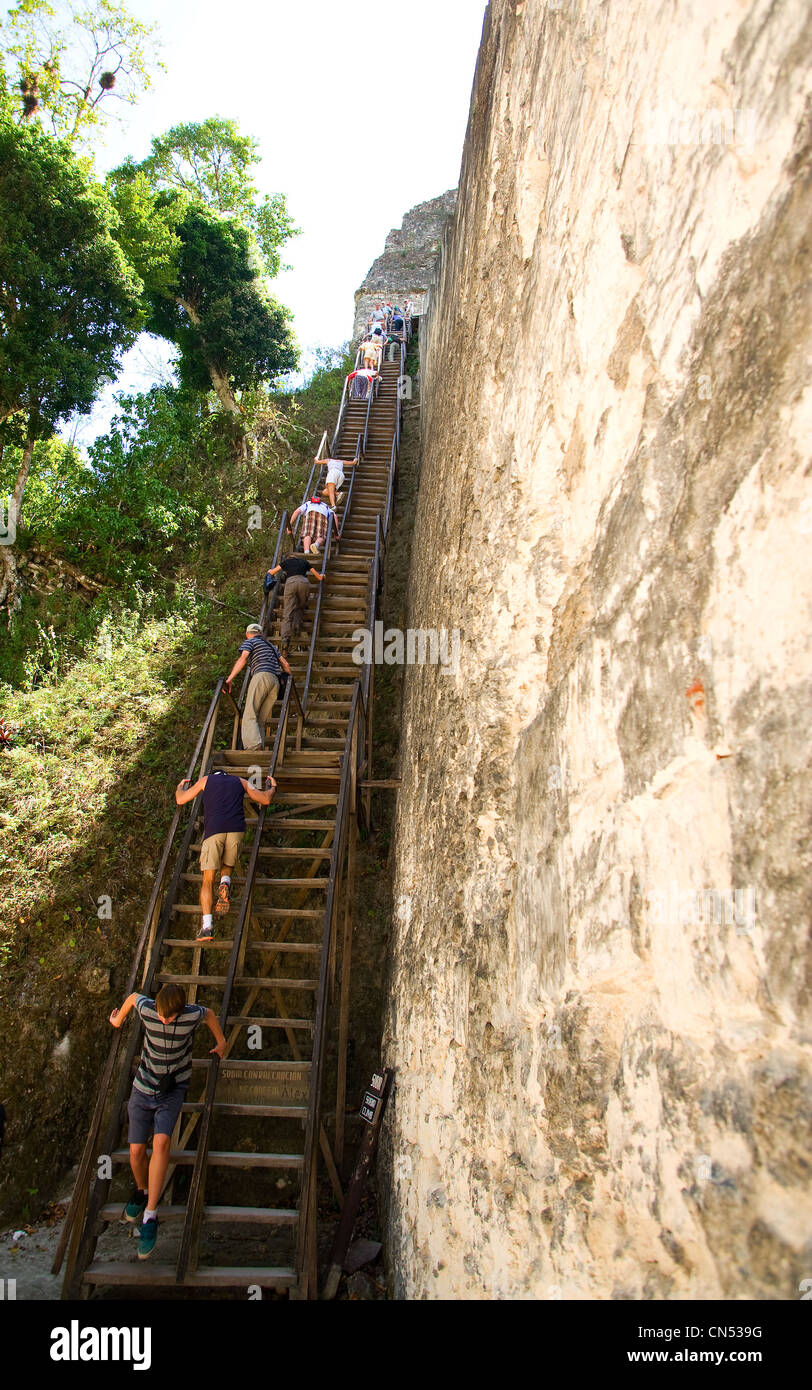 Guatemala tikal temple climb hi-res stock photography and images - Alamy
