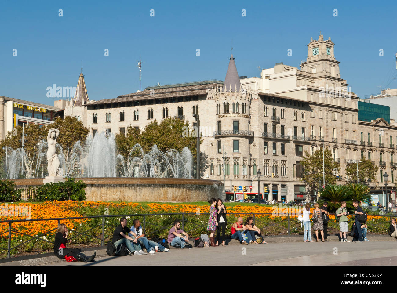 Spain, Catalonia, Barcelona, Placa de Catalunya, in the background Casa Pons I Pascual, built in 1994 by architect Enric Sagnier Stock Photo