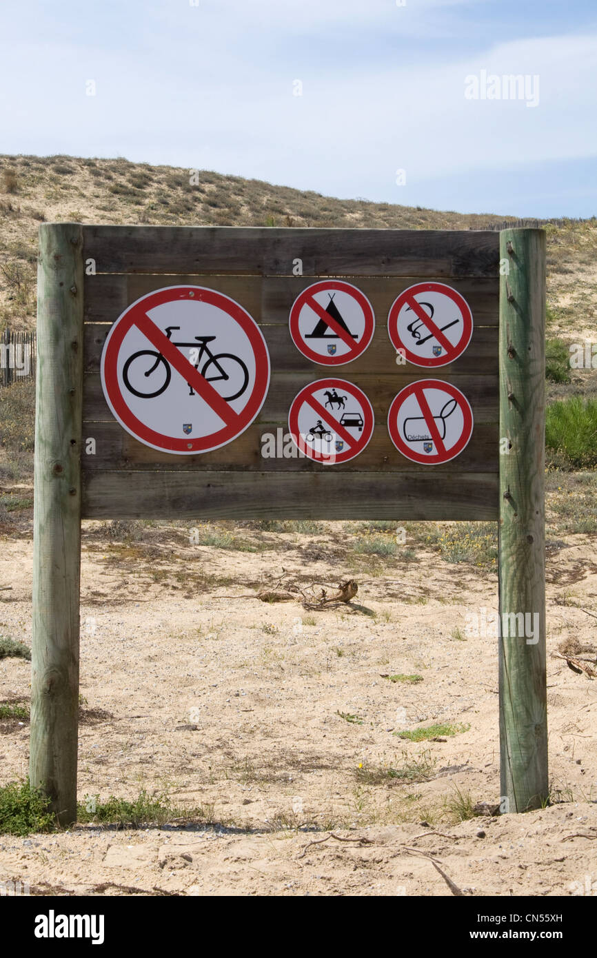 'No' sign on a beach - no cycling, no camping, no fires, no rubbish, no horses, cars or motorbikes Stock Photo