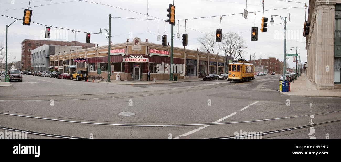 Street intersection showing the Arcade Restaurant and a vintage Main Street Trolley car in Memphis, Tennessee Stock Photo