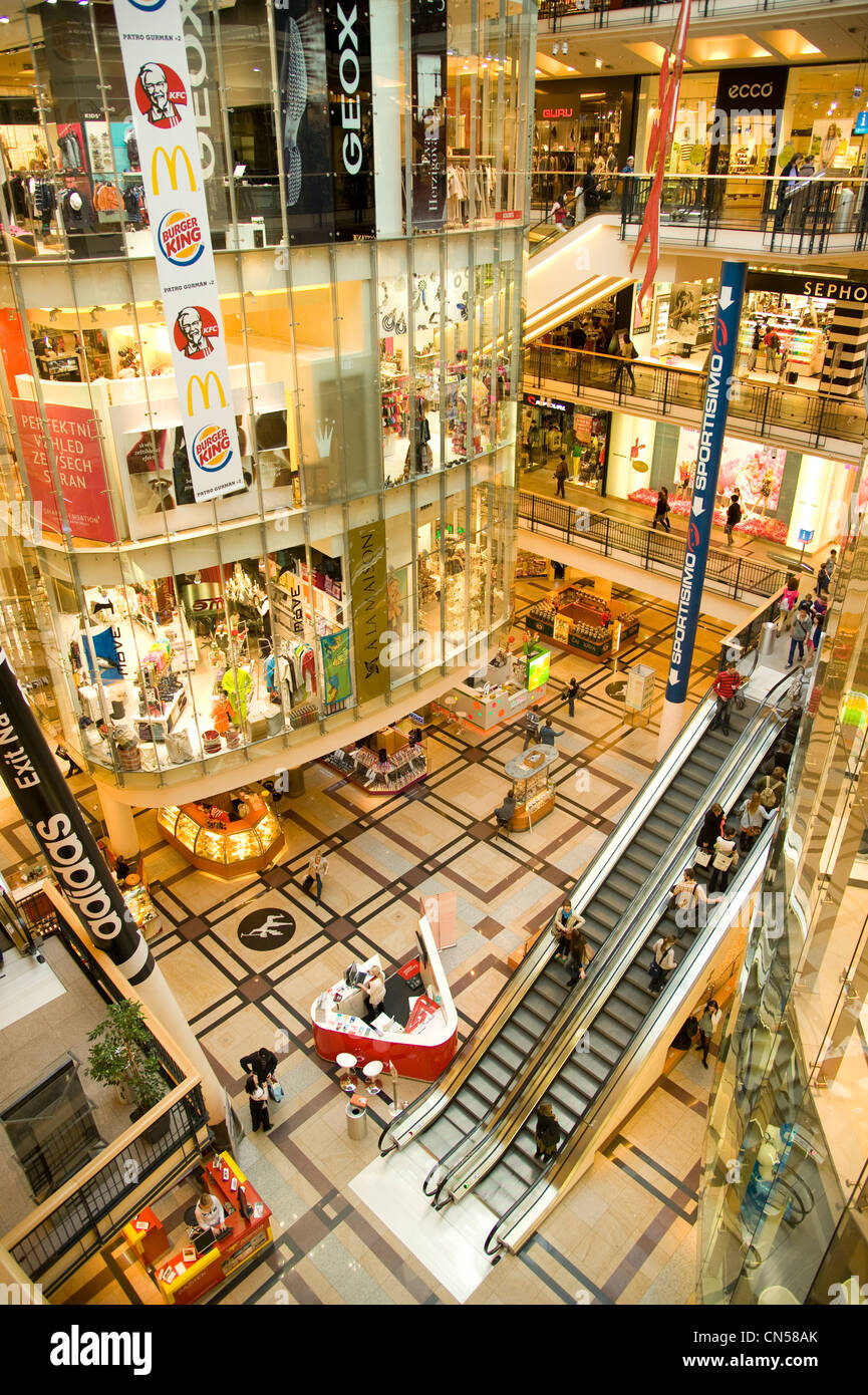 Prague shopping mall, Escalators in fashion NewYorker store, Prague, Czech  Republic, Europe Stock Photo - Alamy