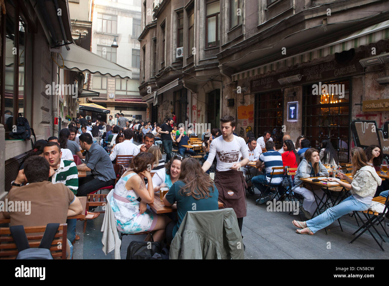Turkey, Istanbul, Beyoglu, Tünel district, cafes, bars and restaurants in the narrow streets around Istiklal Caddesi Stock Photo