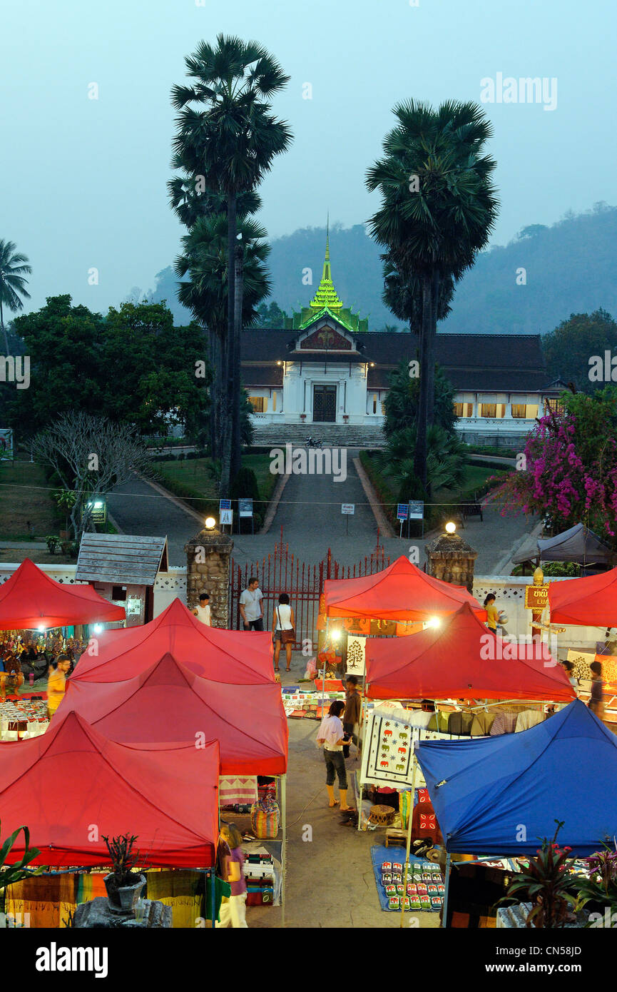 Laos, Luang Prabang Province, Luang Prabang City, listed as World Heritage by UNESCO, craft night market opposite the National Stock Photo