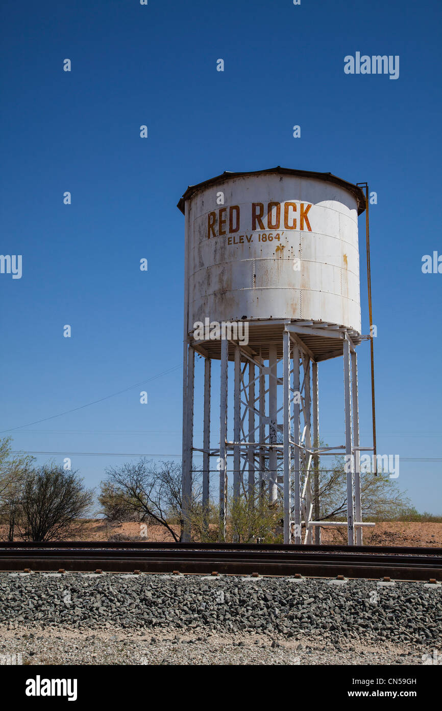 Railroad Water Tank High Resolution Stock Photography and Images Alamy