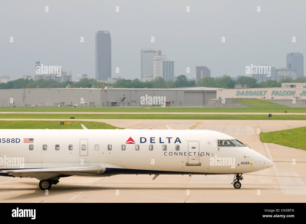 Little rock national airport hires stock photography and images Alamy