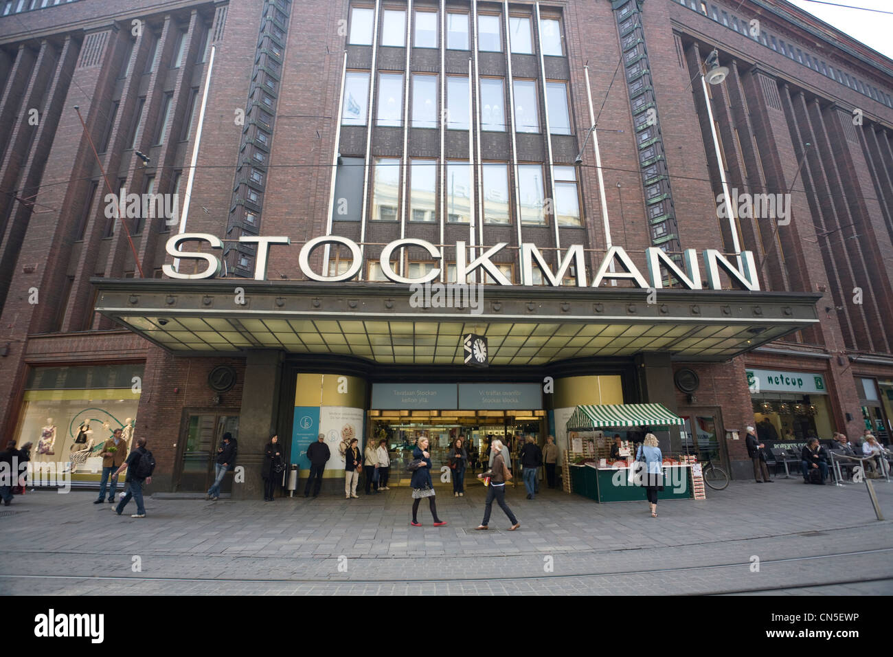 finland-helsinki-stockmann-shopping-mall-stock-photo-47449970-alamy