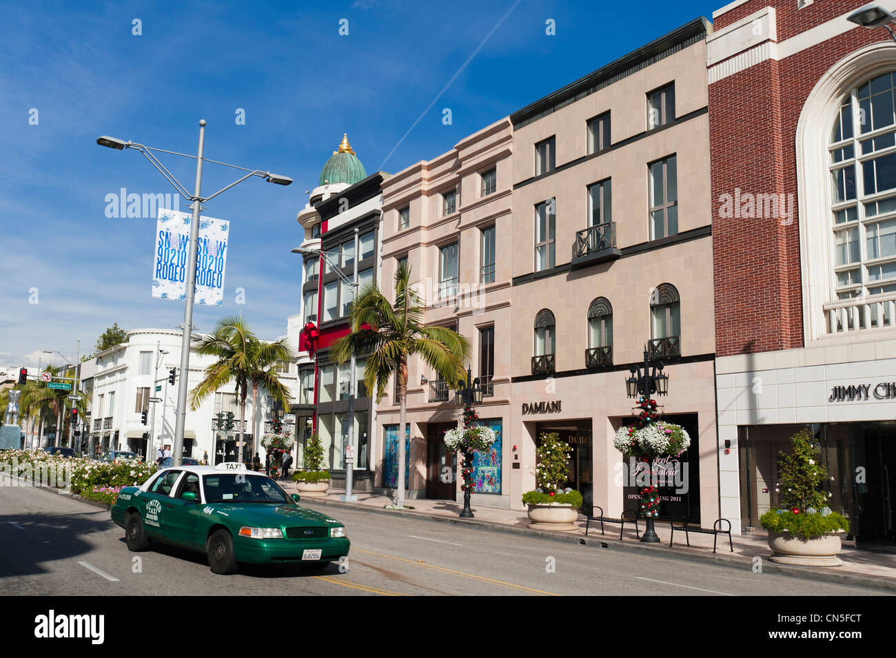 Luxury shops on Rodeo Drive, Beverly Hills Stock Photo - Alamy