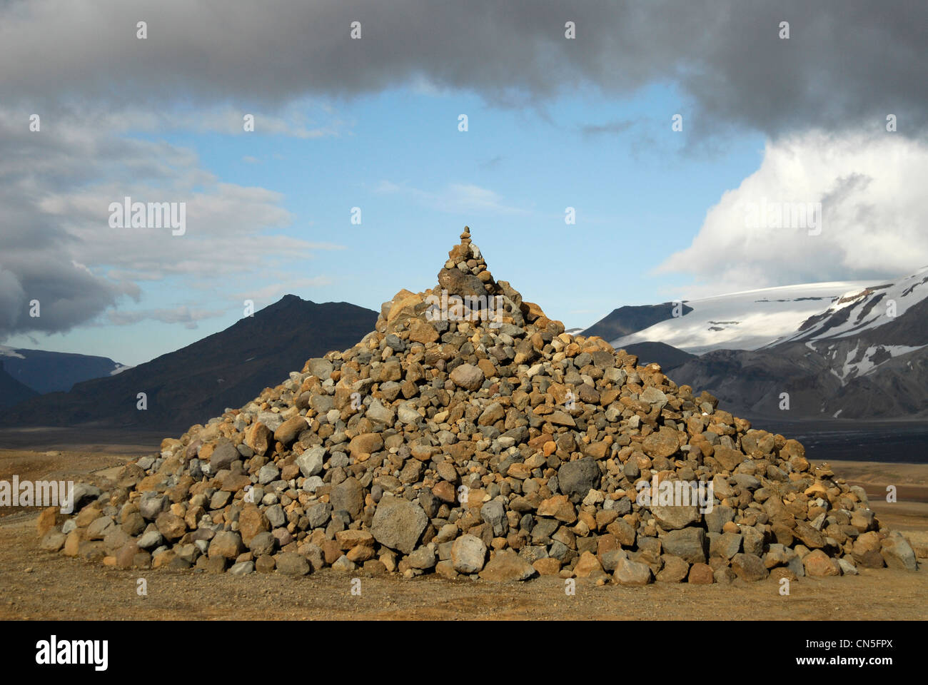Iceland, Sudurland Region, cairn at the beginning of the track of Kjolur Stock Photo
