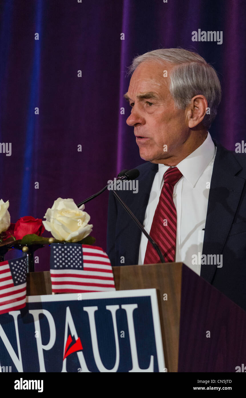 2012 presidential candidate, Ron Paul, speaks to supporters in San Francisco, California on 04/05/2012. Stock Photo