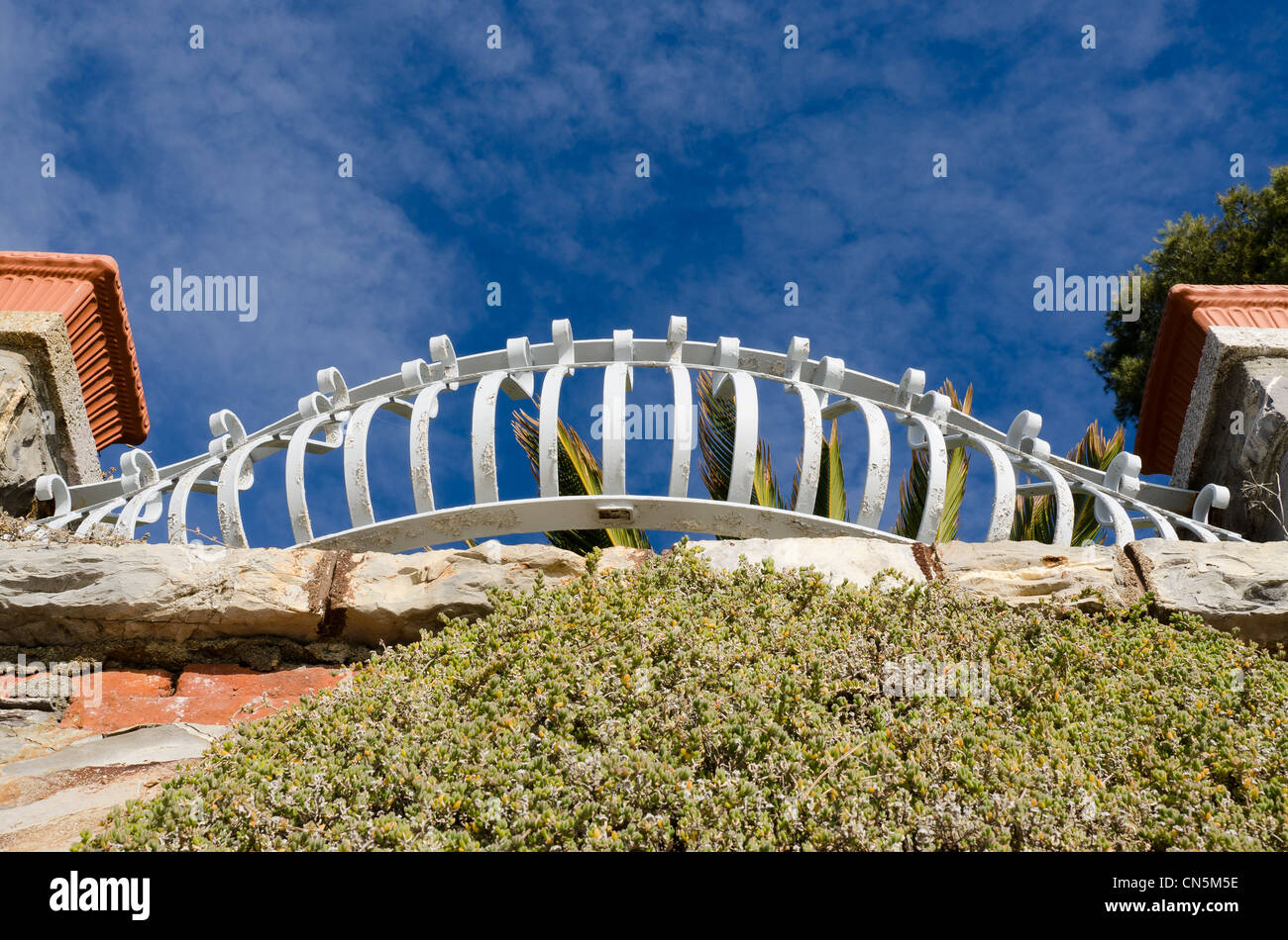 curved railing with blue sky Stock Photo - Alamy