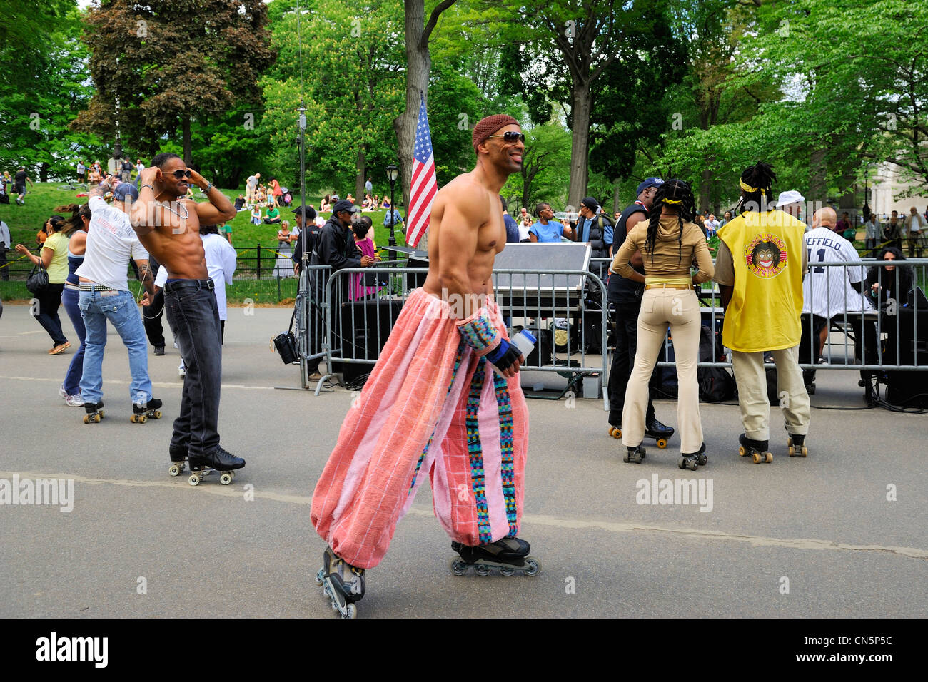 United States, New York City, Manhattan, Central Park, dance skaters Stock Photo