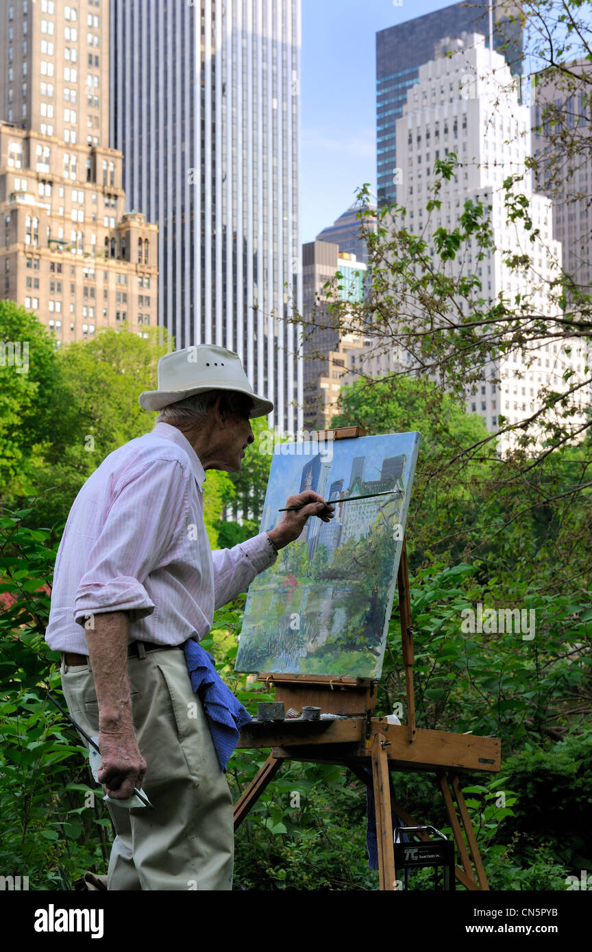 United States, New York City, Manhattan, Central Park, artist painter