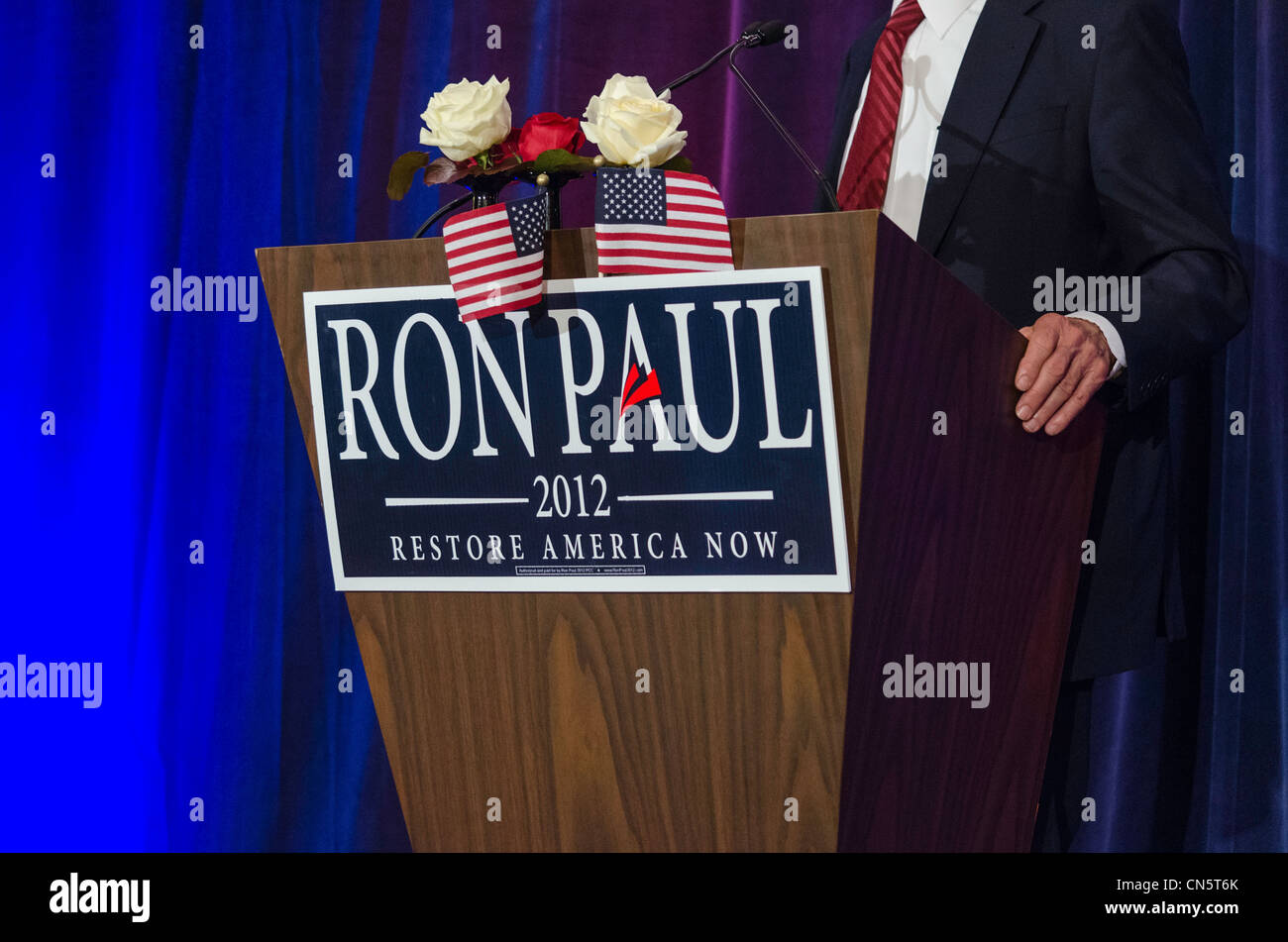 2012 presidential candidate, Ron Paul, speaks to supporters in San Francisco, California on 04/05/2012. Stock Photo