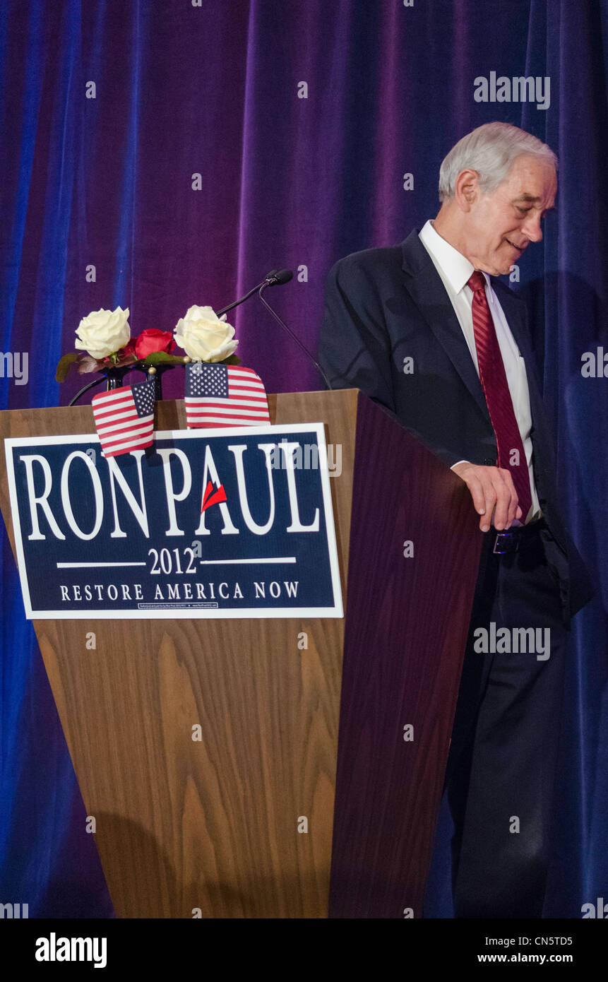 2012 presidential candidate, Ron Paul, speaks to supporters in San Francisco, California on 04/05/2012. Stock Photo