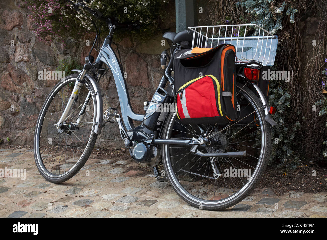 Panasonic bicycle hi-res stock photography and images - Alamy Panasonic bicycle hi-res stock photography and images - Alamy