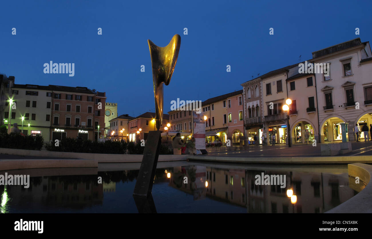 Europe Italy Veneto Mestre Piazza Erminio Ferretto square dusk Stock Photo Alamy