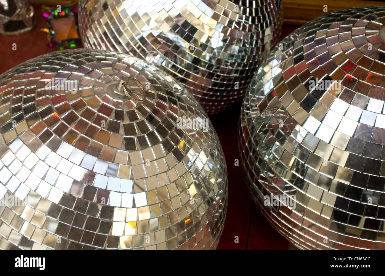 Club Size 16 Mirror Disco Ball