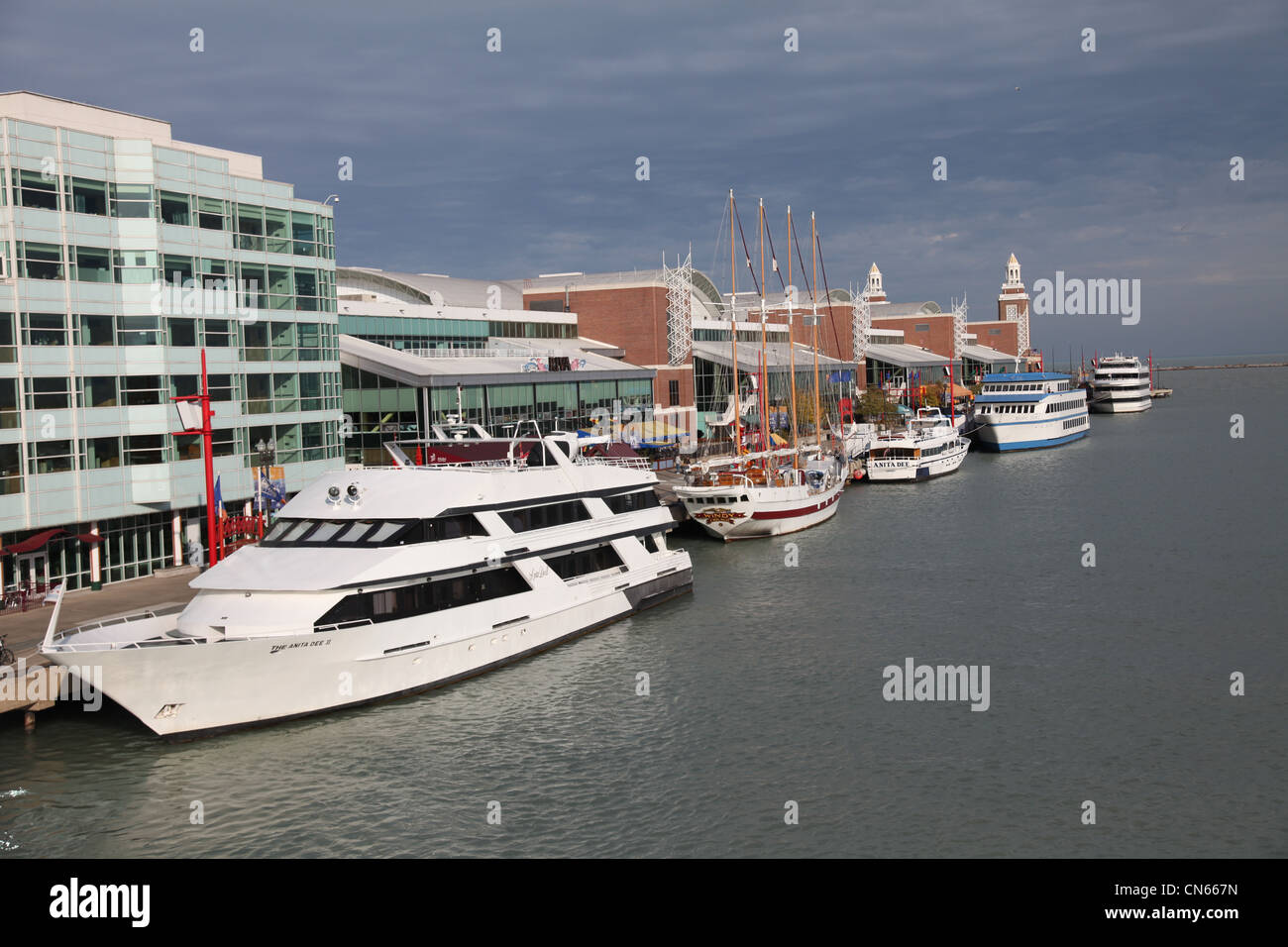 Navy Pier Chicago Hi res Stock Photography And Images Alamy navy-pier-chicago-hi-res-stock-photography-and-images-alamy