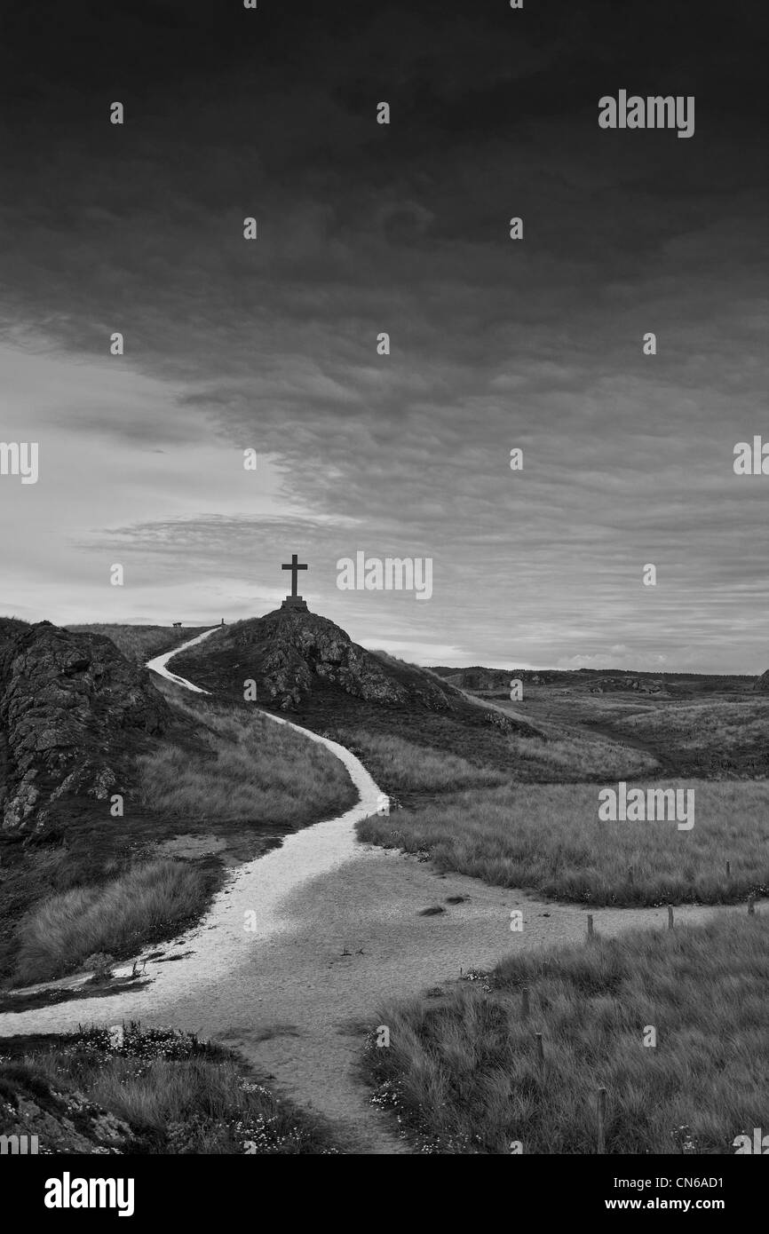 Path grey sky Black and White Stock Photos & Images - Alamy