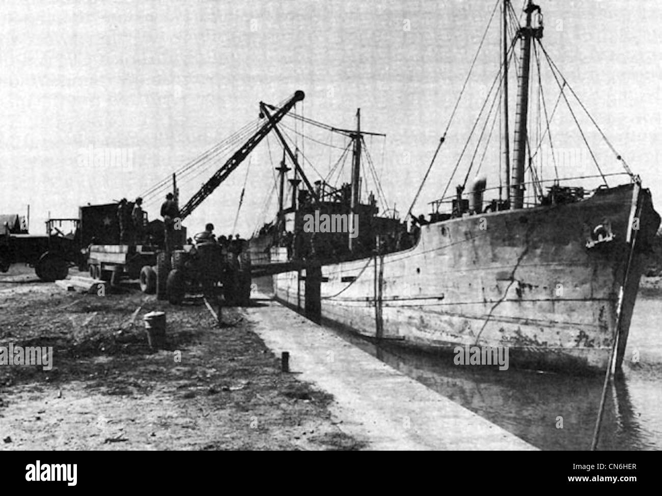 Gold beach normandy d day Black and White Stock Photos & Images - Alamy