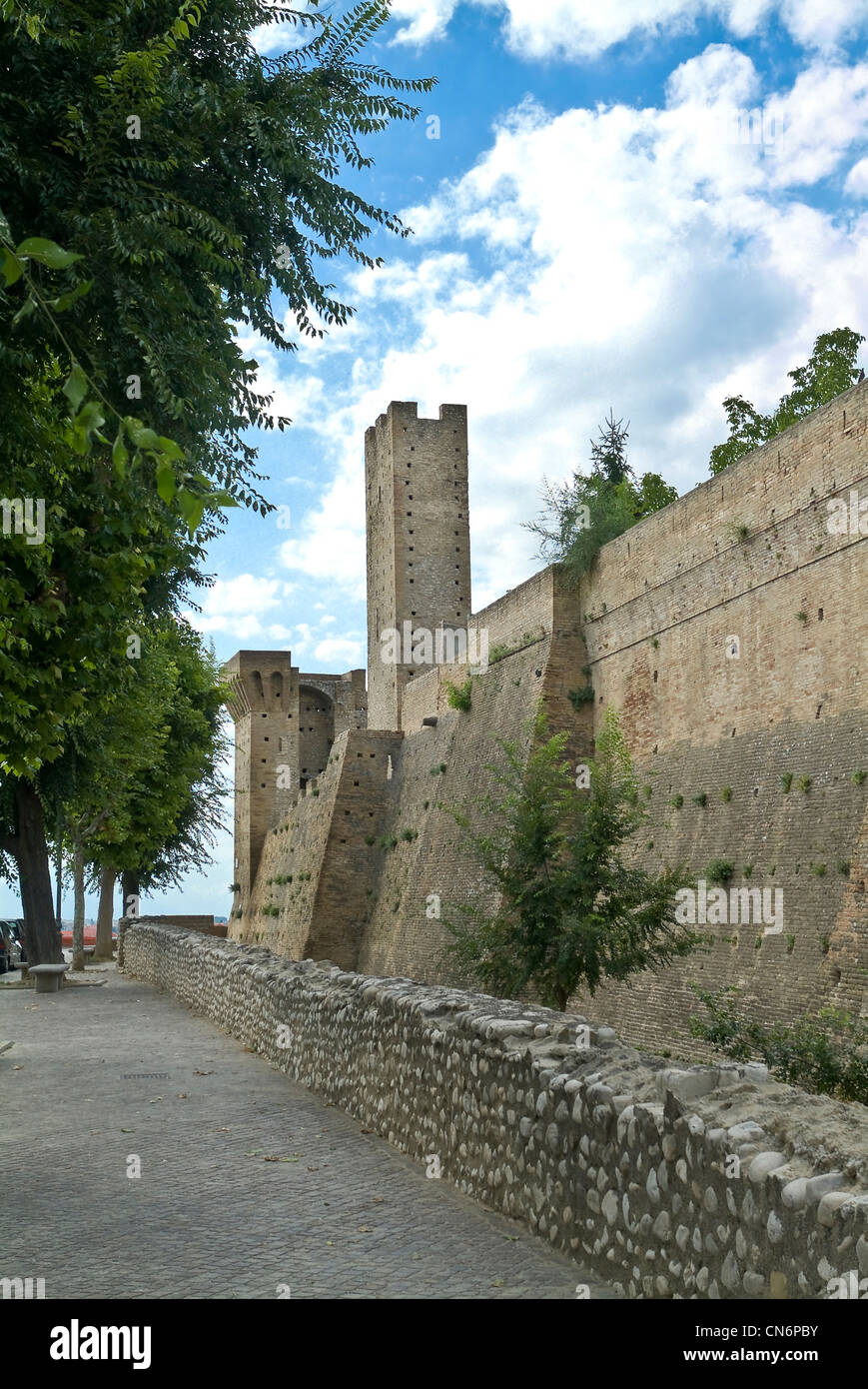 Torri monumento hires stock photography and images Alamy