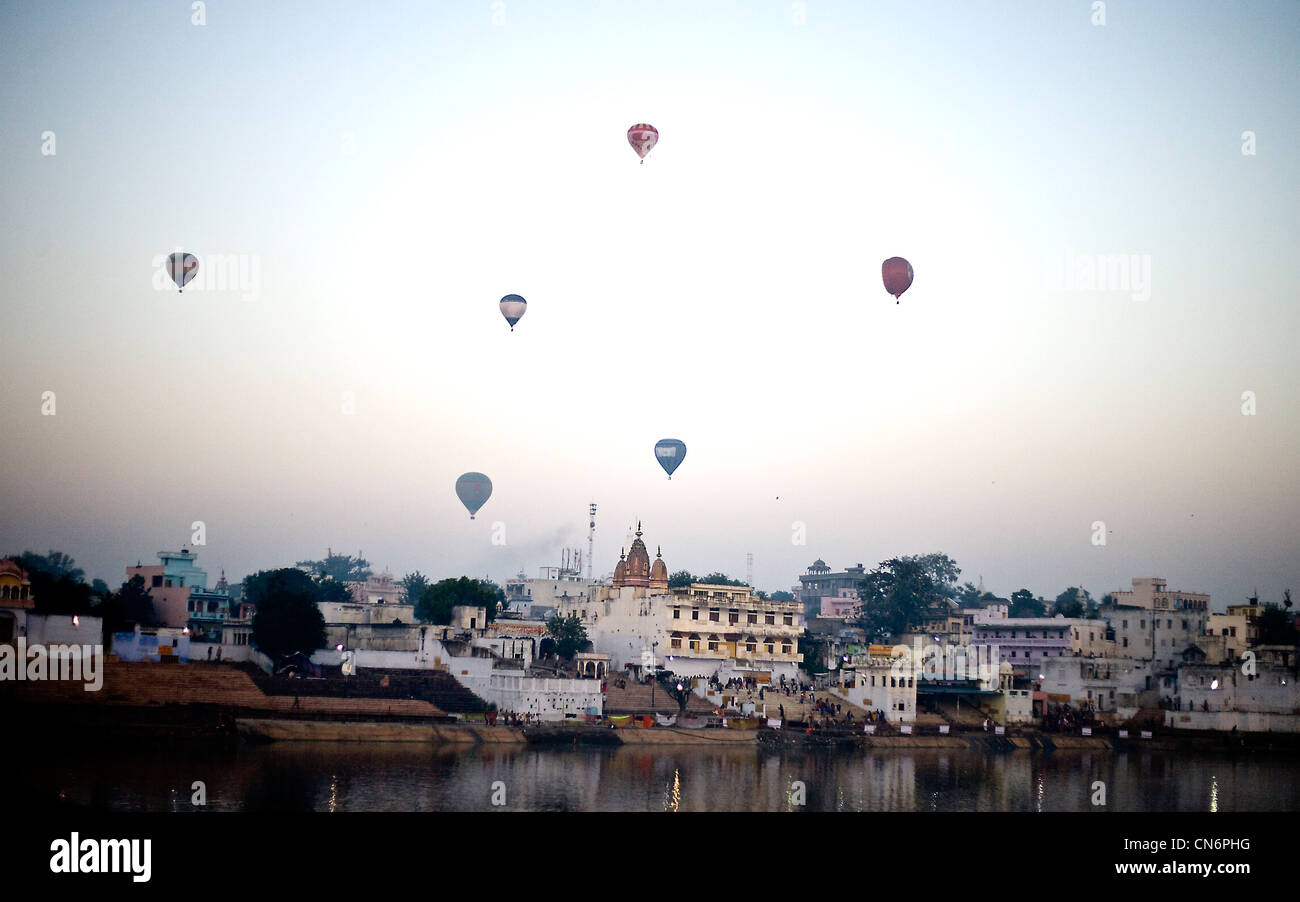 Hot air balloons during Pushkar Camel fair  at Pushkar lake Stock Photo