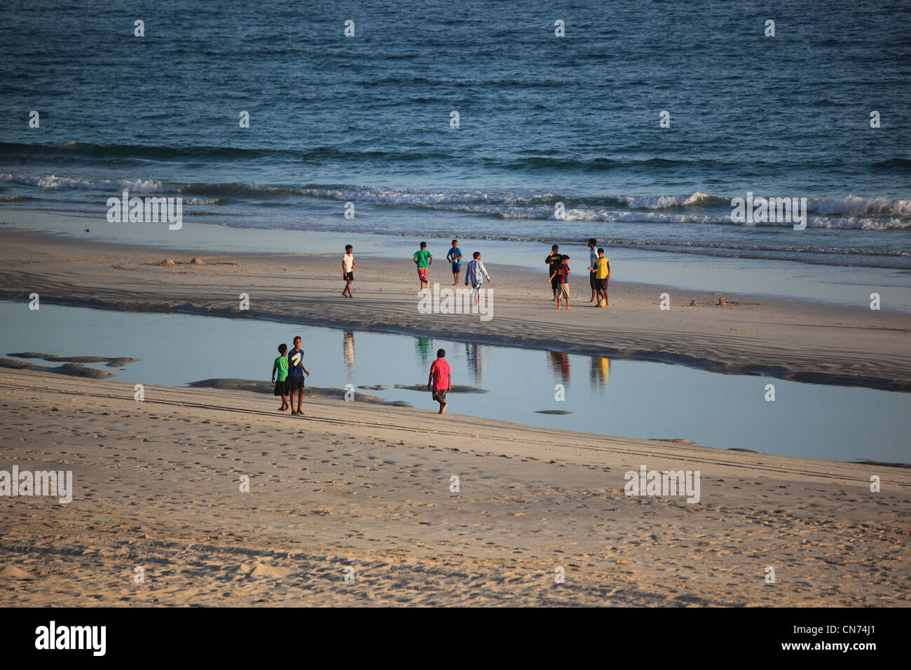 Strand am arabischen Meer, südlicher Oman, bei Salalah Stock Photo