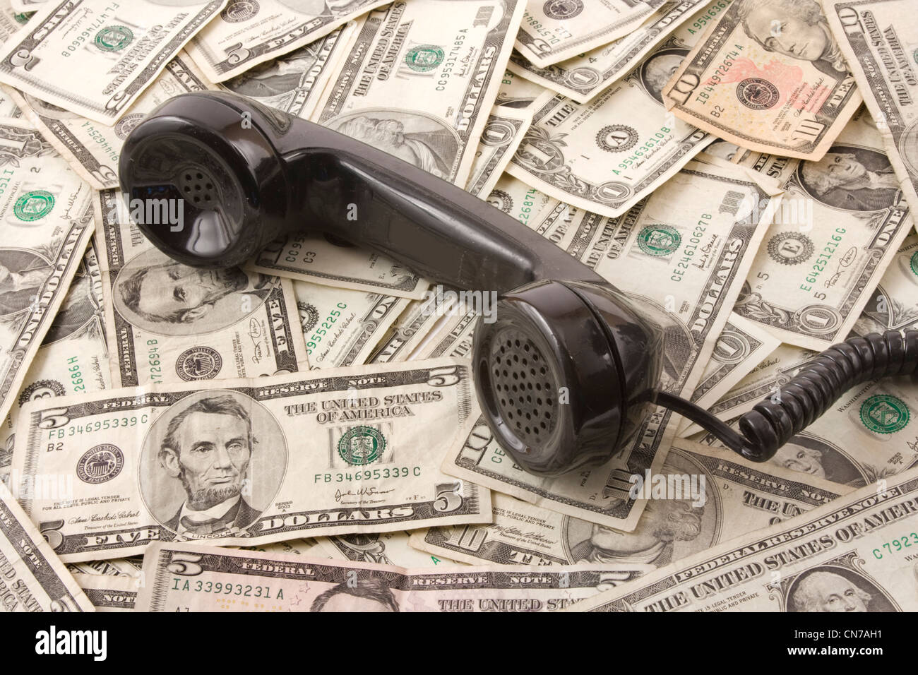 Билли херрингтон мемы. Этуш три магнитофона. Ало а это мне деньги звонят. Этуш шпак. Песня звоню не по деньгам.