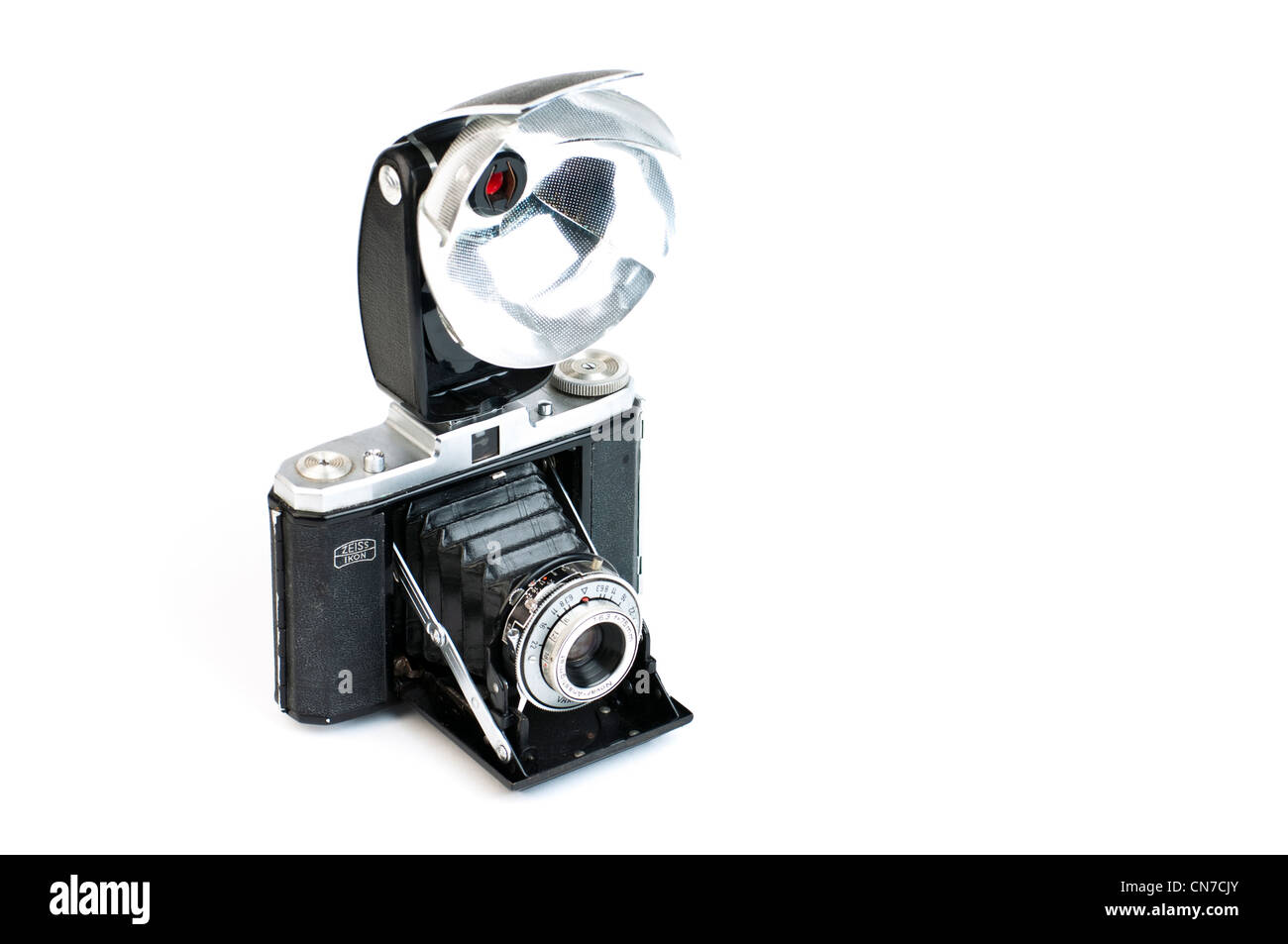 Zeiss Ikon Nettar II vintage folding camera Stock Photo Alamy