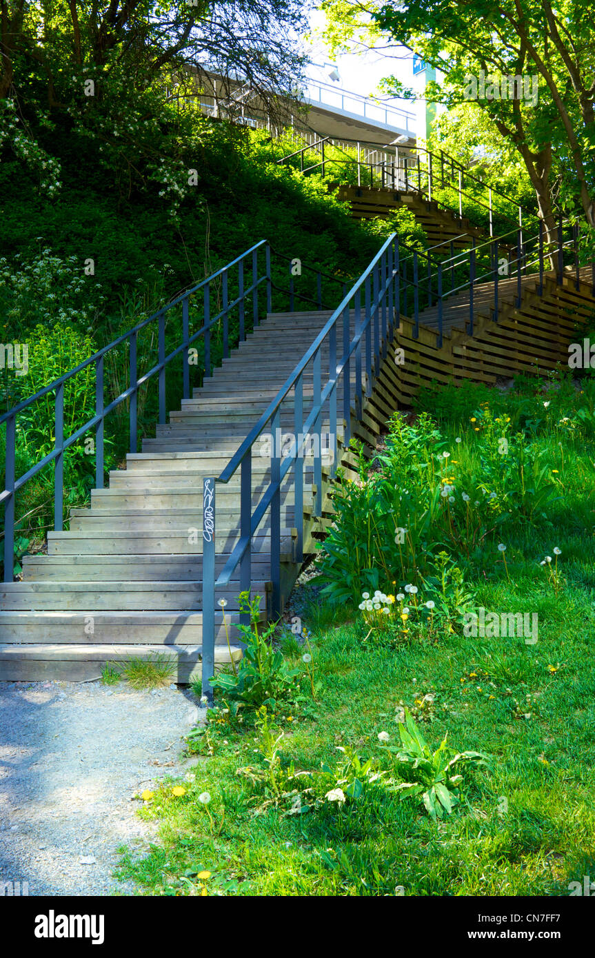 Multi level bridge hi-res stock photography and images - Alamy